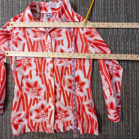 Vintage 70s Pykettes Size Small Shirt Red White Floral Button Up Disco Top - Picture 10 of 10